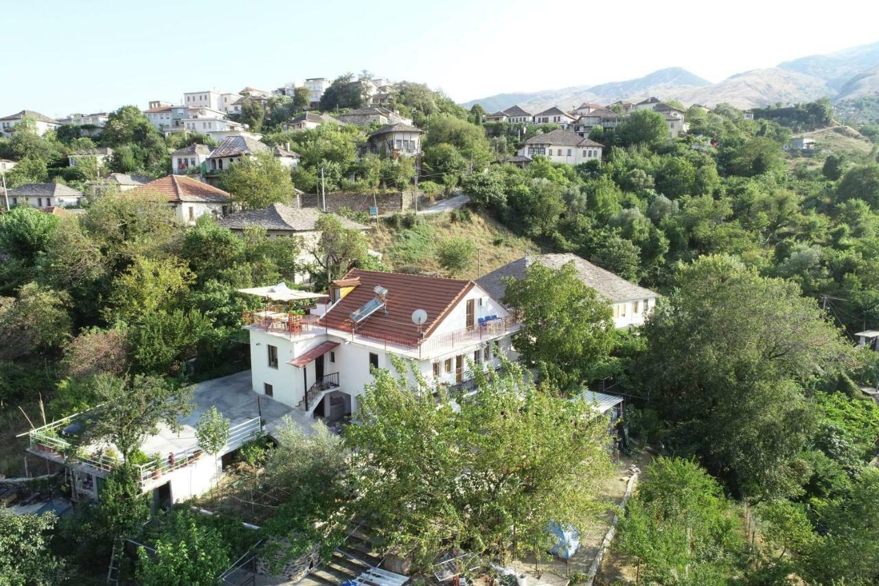 Guest House Argjiro Castle Gjirokastër 외부 사진